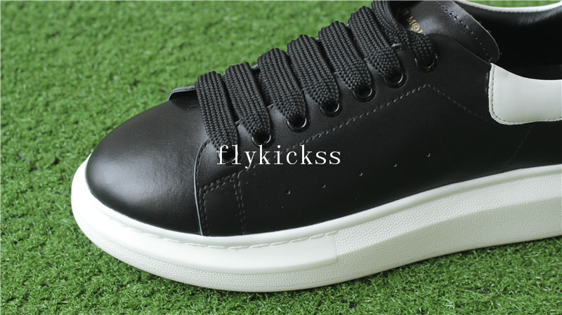 Alexander McQueen Oversized Sneaker Black White